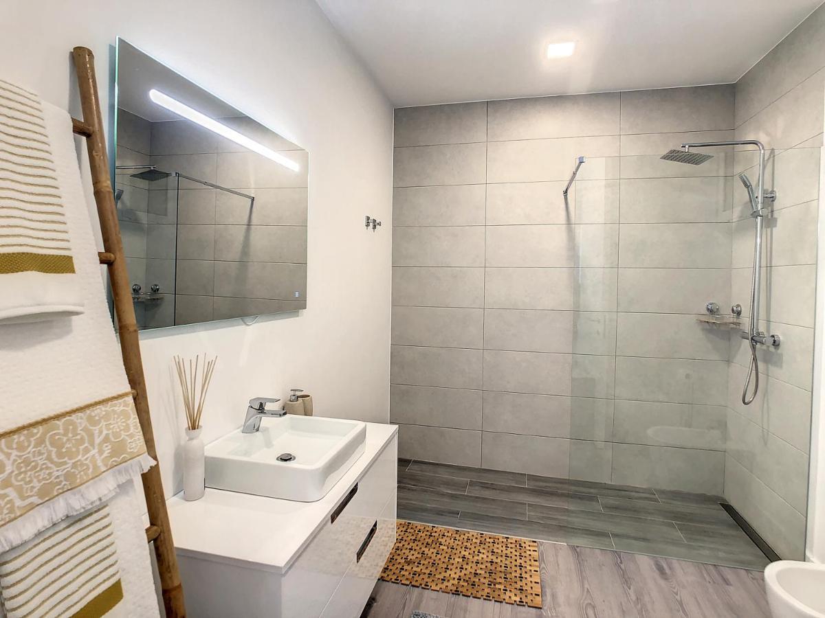 Wild River Villa By Lovelystay Ribeira Brava Exteriör bild